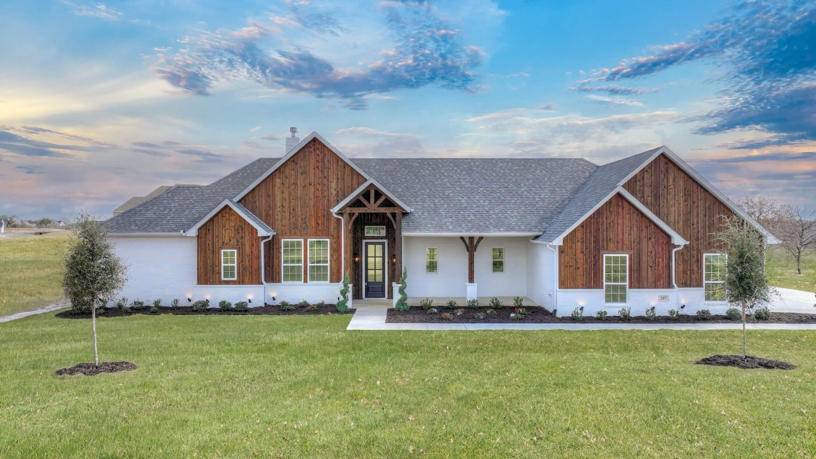 Coalson Crossing by Cattlemen Homes